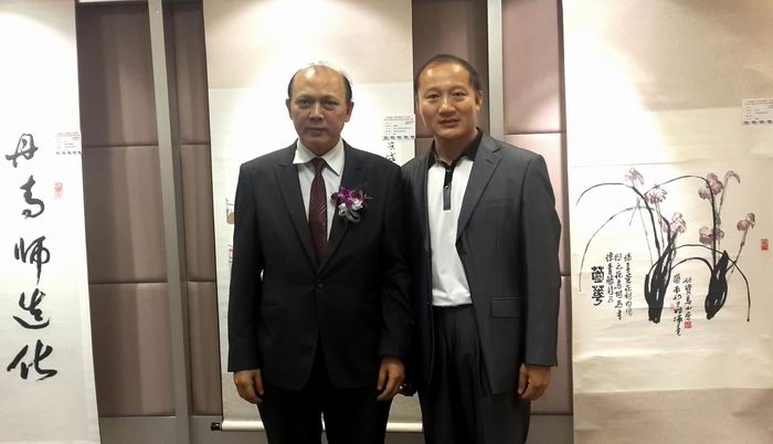 2014与澳门文联主席梁晚年先生
