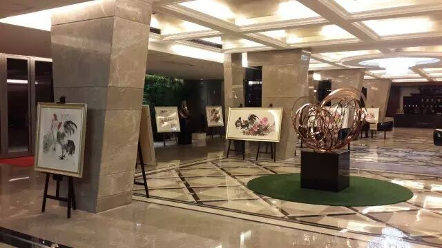 2017年中铁凤凰谷清风明月艺术馆吉光凤羽丁保成国画迎春展