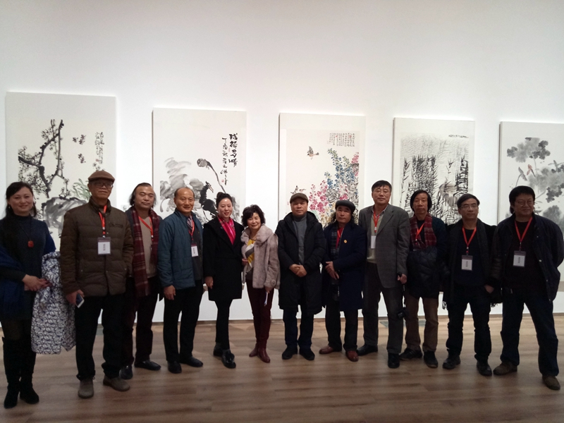 	2018年1月《第十届全国当代花鸟画家优秀作品展》部分嘉宾合影