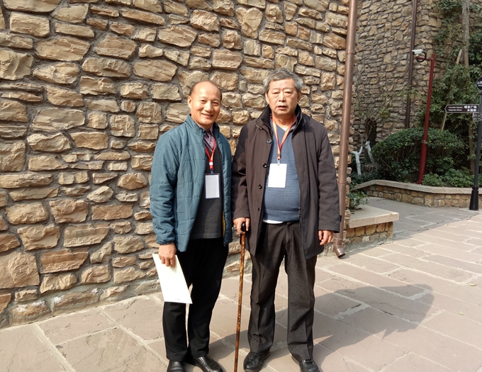 2018年1月《第十届全国当代花鸟画家优秀作品展》与贵州省画院鲁风院长